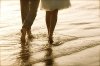 Couple-On-Beach-Wallpapers.jpg