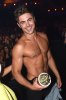 Zac-Efron-Shirtless-MTV-Movie-Awards-2014.jpg