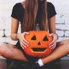 girl-halloween-pumpkin-time-Favim.com-1334889.jpg