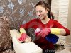 smiling-girl-cleaning-house-18448090.jpg