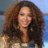 beyonce-curly-hg-de.jpg