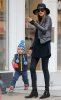 994523-miranda-kerr-et-son-fils-flynn-dans-les-950x0-1.jpg