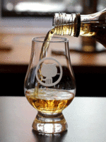 whiskey_MJDczmkQ.gif