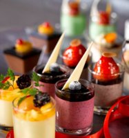 ec35317d4ed9b590b4f8176b07e31f2a--shot-glass-desserts-dessert-glasses.jpg