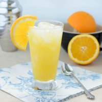 c00a8f5987fd73d1d5677eab24a1cbcd--orange-crush-cocktail-orange-crush-drink-cocktails.jpg