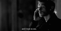 89643-the-vampire-diaries-klaus-trusts-no-one.gif
