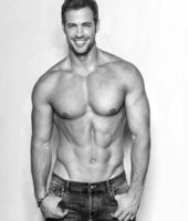 6-112575-william-levy-shirtless-jeans-1438738859.jpg