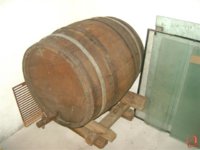 Bure-za-vino-i-rakija.jpeg