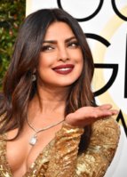 Priyanka-Chopra-Makeup-Hair-Golden-Globes-2017.jpg