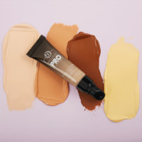 studio_pro_total_coverage_concealer_02_02_06_17.jpg