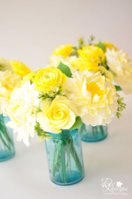 51853dc878a9b9cbb710d02e51a9ff54--yellow-flower-centerpieces-yellow-flower-arrangements.jpg