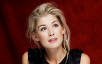 rosamund-pike-670-16150061.jpg