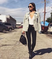 a42bc970d2d6c2c57a764ee4809ec098--pretty-little-liars-winter-outfits.jpg