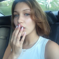 bella-hadid-9.jpg