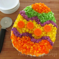 Easter Egg Veggie Pizza, decorated, recipe, food, dinner, appetizer, side dish, vegetable .jpg