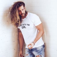 e0fda79bfd51ffbbbbe966e5ac64870c--side-part-men-long-sides.jpg