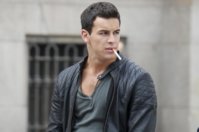 wallpapersden.com_mario-casas-sexy-pics_1360x900.jpg