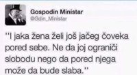 B8JomqrCMAAKY1q.jpg