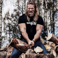 this-ripped-norwegian-navy-guy-looks-like-the-reincarnation-of-thor3.jpg