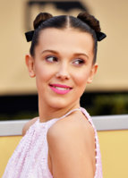 012118-millie-bobby-brown-sag-hair-new-lead_0.jpg