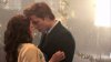 twilight-set-photo-edward-cullen-bella-swan-dancing-prom-500x281.jpg