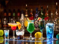 cocktails_Wallpaper__yvt2-1.jpg