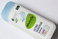 Alverde-Ultra-Sensitive-Shampoo-Review.jpg