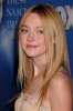 admphotos374566-dakota-fanning-199x300.jpg