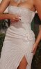 820_beyonce-golden-globe-awards-red-carpet-photos-red-carpet-681793103.jpg