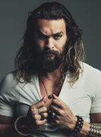 Jason-Momoa-barba-cambio-look.jpg