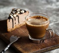 cakes_with_coffee_555x425.jpg