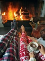 10c6d287fb467ac949942b1d633e6c6e-christmas-couple-christmas-pics.jpg
