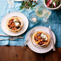 spiced-squash-tarts-1539261432.png