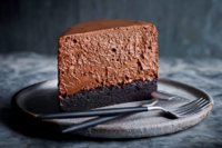 double-chocolate-mousse-cake-79402-2.jpg