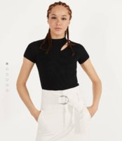 Screenshot_20200403-122903_Bershka.jpg