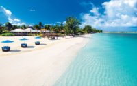 beaches-turks-caicos_bgnd-720x450.jpg