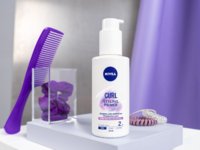 nivea-new-look-curl-primer-on-table.jpg