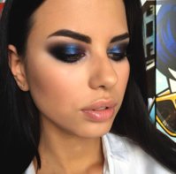 blue-smokey-eye-makeup-metallic-sapphire-makeup.jpg