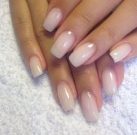 03-elegant-nails-thelateststyle.jpg