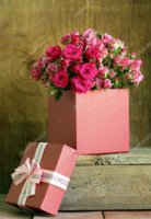 depositphotos_129845670-stock-photo-flowers-and-gifts-for-valentines.jpg