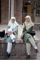 Two_Iranian_women.jpg