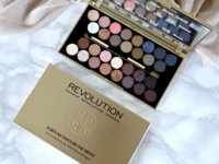 MUR Fortune Favours The Brave palette 1.jpg