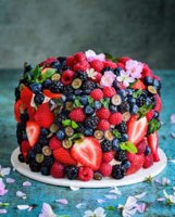 berry-cake-1-2-826x1024.jpg