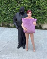 1_Sharon-kanye-hp-1.jpg