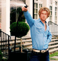 chris-hemsworth-water.gif