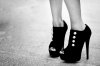 black-and-white-fashion-girl-high-heels-photo.jpg