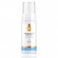 moisturizing-foam-cleanser-hidratantna-pena-za-cistenje-lice-kozmetika.jpg